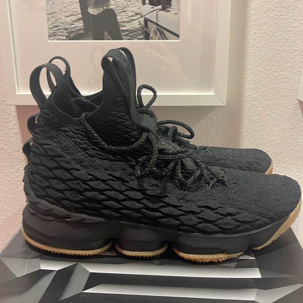 Lebron 15